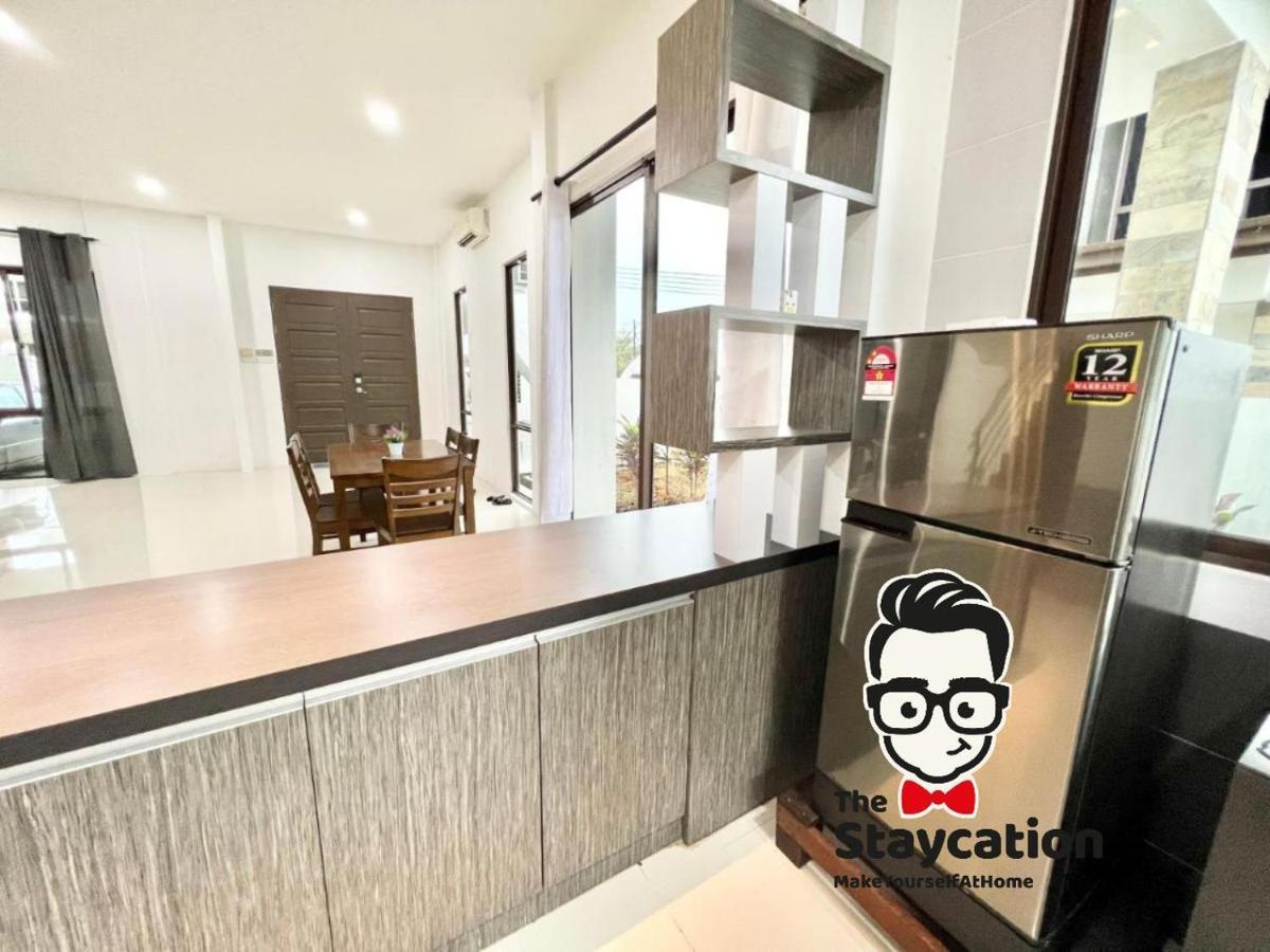 Staycation Homestay 4 Kota Samarahan D Gated House Κουτσίνγκ Εξωτερικό φωτογραφία